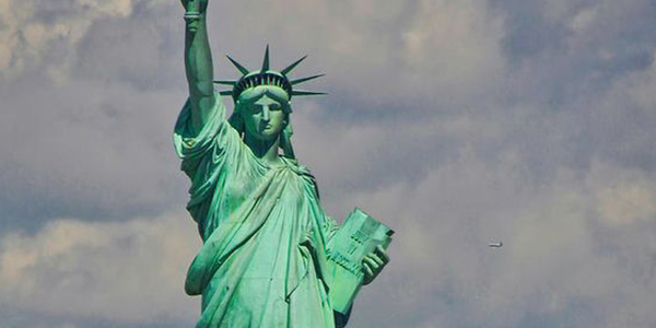 Click a selfie with the Statue of Liberty, New York