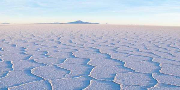 Get amazed at Salar De Uyuni Salt Flats in Bolivia